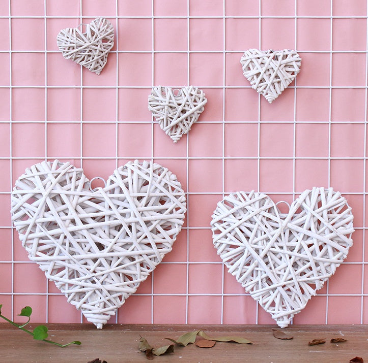 hanging hearts gray white artificial wreaths